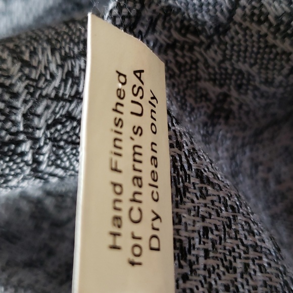 Gray Paisley Charm's Scarf - Picture 9 of 9